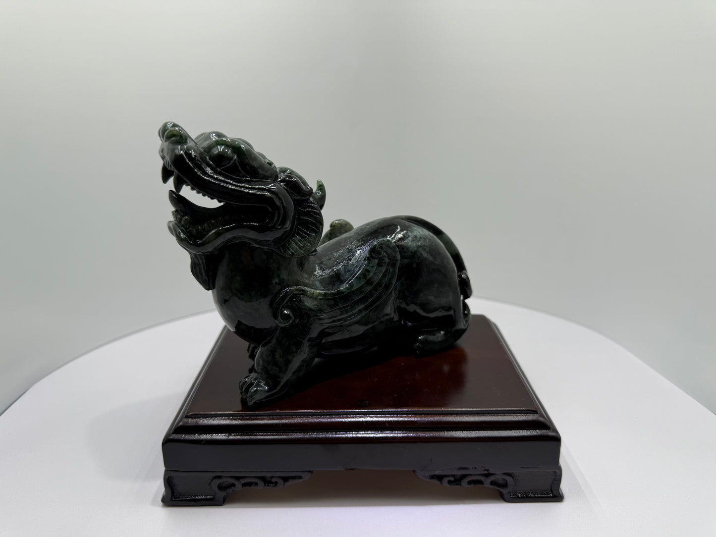 Jade Pi Xiu Display Type A Jadeite 翡翠A货貔貅 (PX10) (NGI Certified)