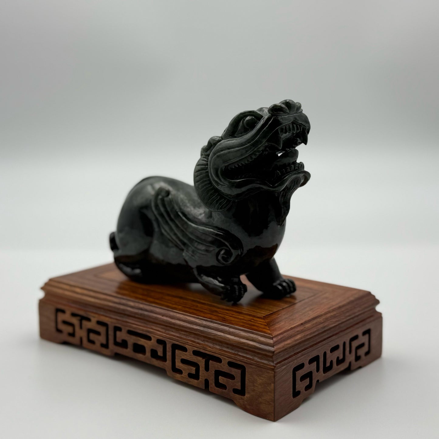 Jade Pi Xiu Display Type A Jadeite 翡翠A货貔貅 (PX10) (NGI Certified)