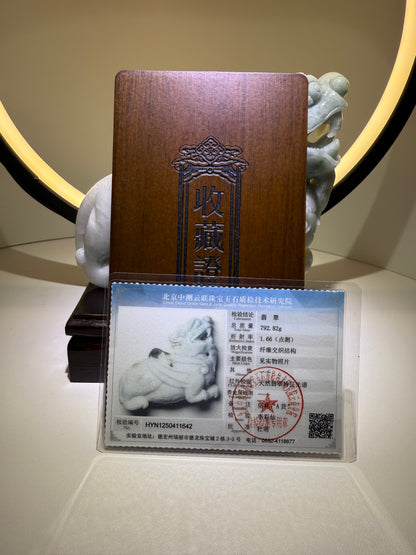 Jadeite Jade Purple Pi Xiu Display 翡翠玉貔貅 (PX16)