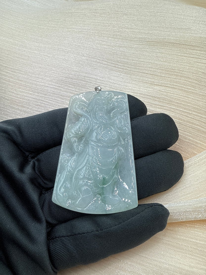 Jade Guan Gong - 翡翠玉牌关公